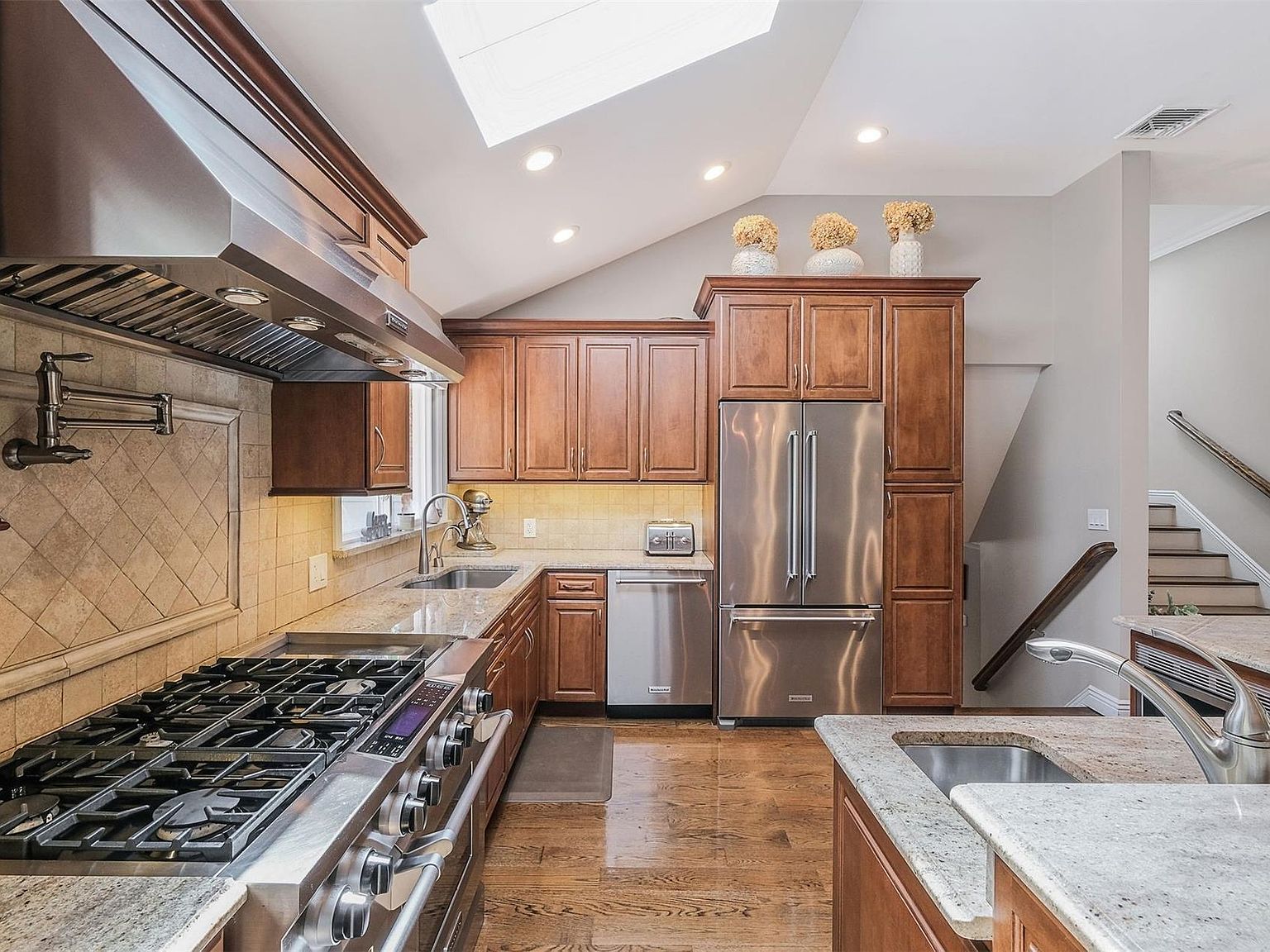 2064 Stratford Drive, Westbury, NY 11590 Zillow