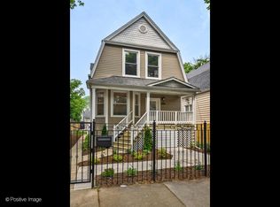 4146 N Central Park Ave, Chicago, IL 60618
