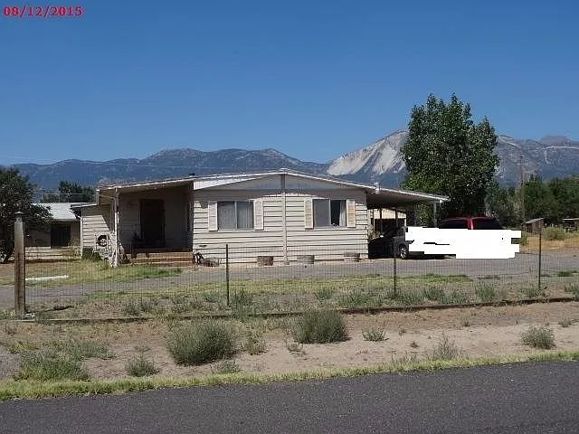3855 Lyon Ln photo 1