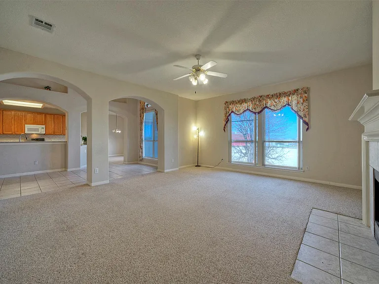 601 Indian Run Dr — Photo 12