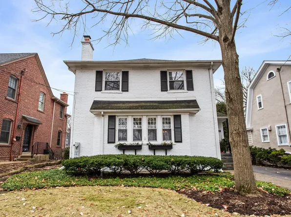 735 Foxdale Ave, Winnetka, IL 60093