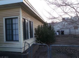 123 W Victory Rd, Henderson, NV 89015