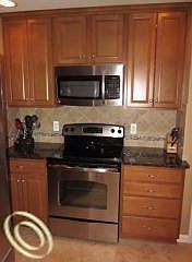5th image of 2443 Evergreen Dr