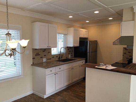 5th image of 1160 Manhattan Beach Blvd APT 1