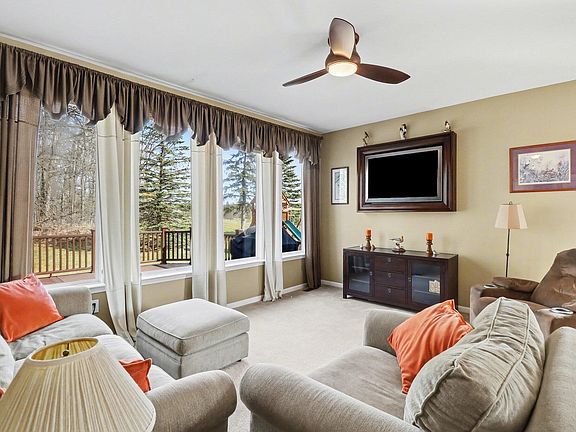 5th image of 28294 Cottage Ln