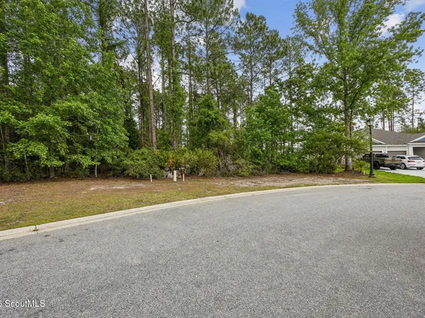 107 Bluebird Ct, Saint Marys, GA 31558