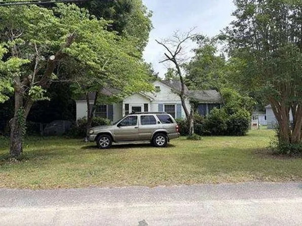 678 Robinson St, Orangeburg, SC 29115