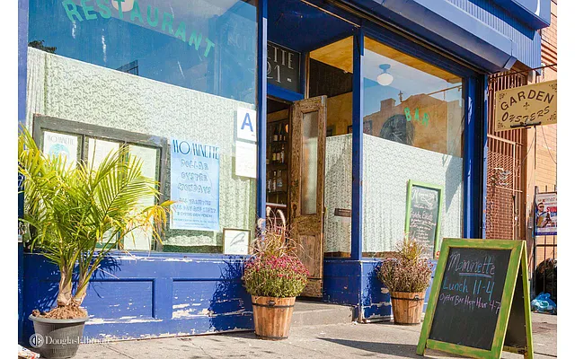 Sold by Douglas Elliman | media 25