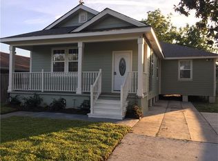 7822 Lucerne St, New Orleans, LA 70128