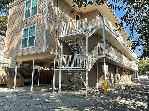 2nd image of 2220 Leon St APT 103