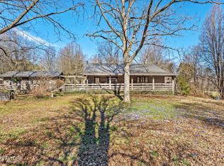 4303 Wildwood Rd, Maryville, TN 37804
