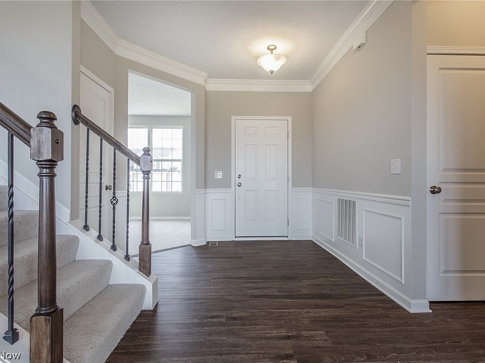 6204 Cardinal Meadow Ct, Mentor, OH 44060 Zillow