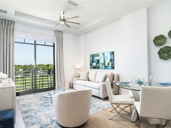 101 8th St S, Naples, FL