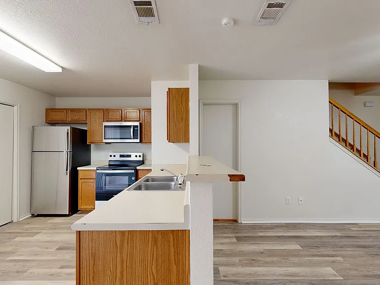 1603 Inca Dr #B — Photo 9