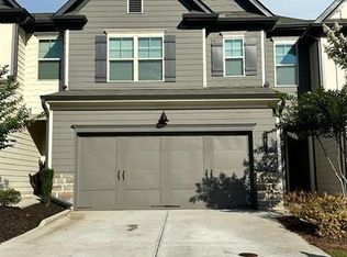 5635 Parkview Ln, Flowery Branch, GA 30542