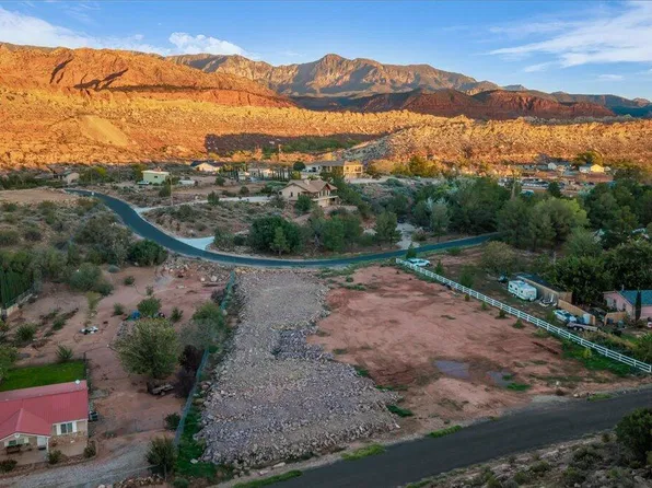 424 S Silver Valley Rd, Leeds, UT 84746