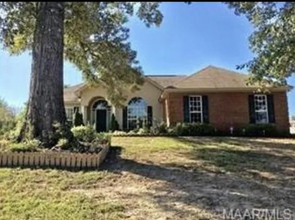 239 Natchez Trace Loop, Tallassee, AL 36078