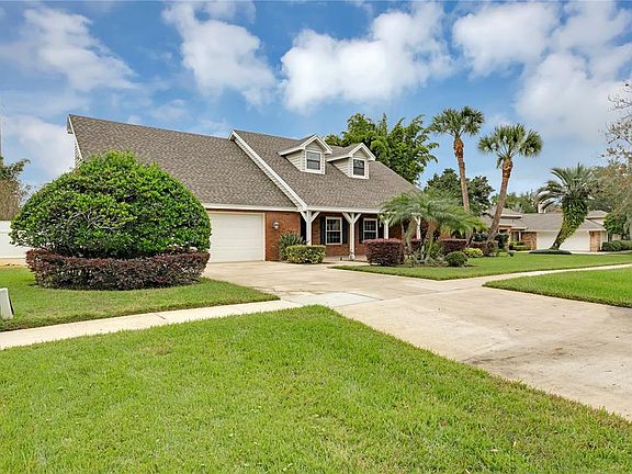 3rd image of 1504 Majestic Oak Dr