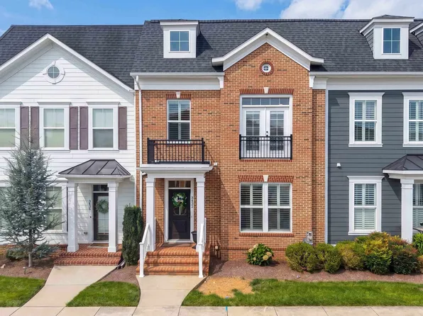 3432 Charleston Blvd, Harrisonburg, VA 22801