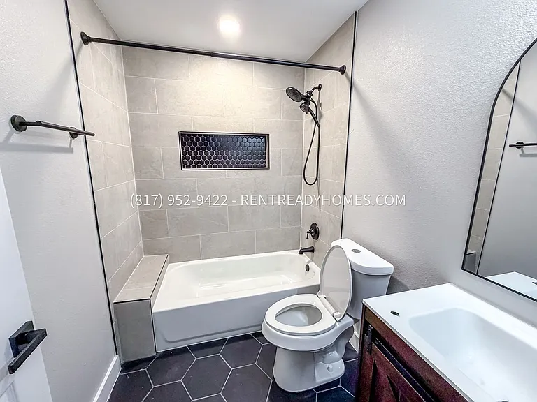 6023 Heatherbrook Dr — Photo 9