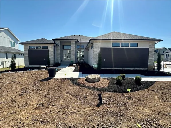 12605 W 170th St, Overland Park, KS 66221