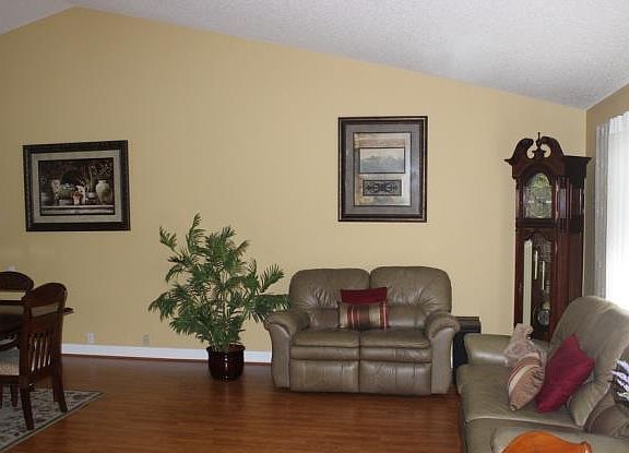 3rd image of 17302 Preakness Pl