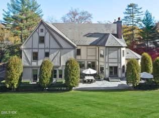 40 Upland Dr, Greenwich, CT 06830