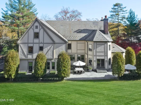 40 Upland Dr, Greenwich, CT 06830