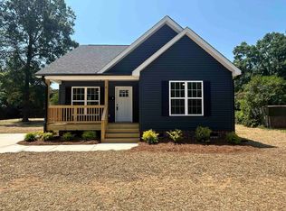 6 Wray St, York, SC 29745