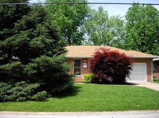 1130 Beaumont St, Alton, IL 62002