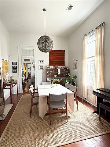 2422 Columbus St — Photo 3