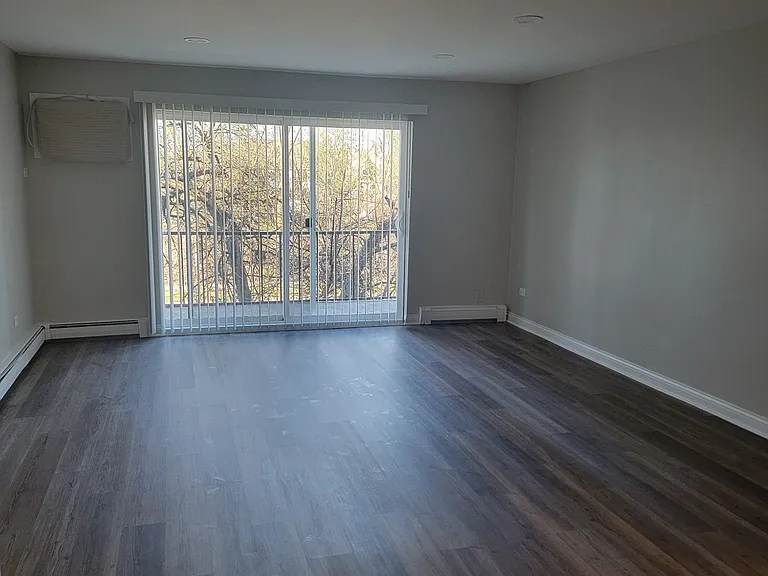 Bailey Road Apartments — Photo 14