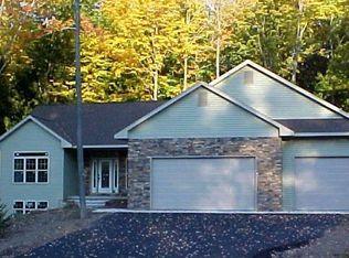 10003 Heritage Hills Dr, Weston, WI 54476