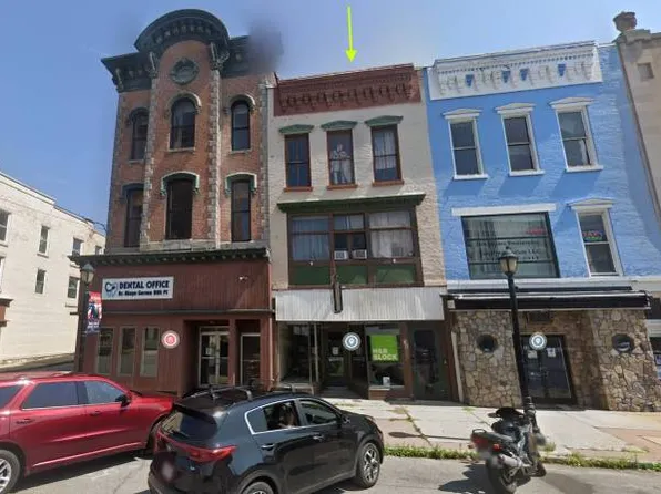 36 E Main St, Amsterdam, NY 12010