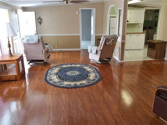 3rd image of 34039 Dovewood Dr