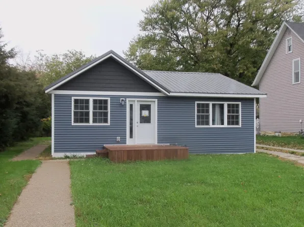 1012 S Washington Ave, Spring Valley, MN 55975