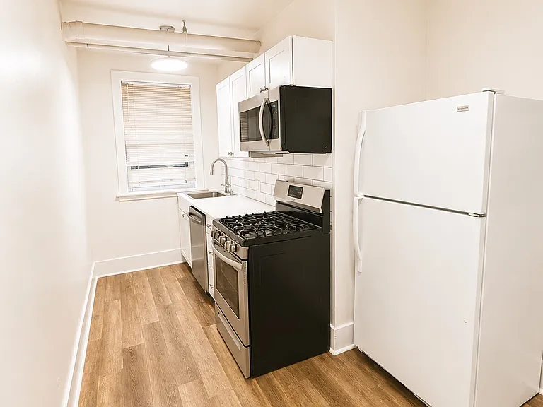 1214 W Sprague Ave #B1 — Photo 7