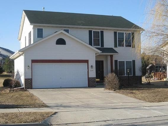 1st image of 2309 Tamarack Ln