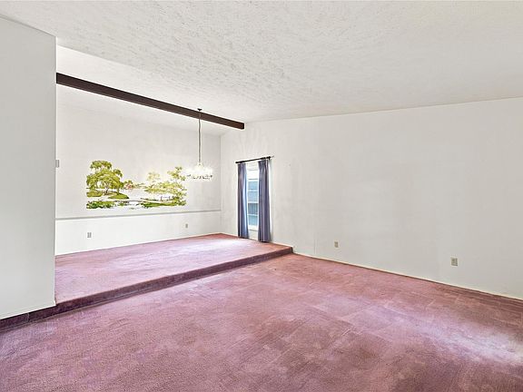 5th image of 3814 Rolling Terrace Dr