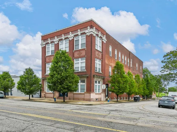 3301 Park Ave APT 104, Saint Louis, MO 63104