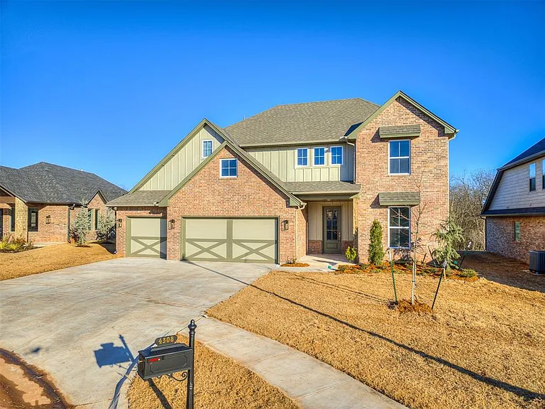 4308 Luke Ln — Photo 2