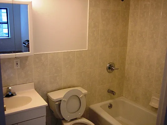 Rented by City Connections Realty | media 31