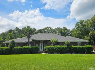 507 Pinebrook Cir, Cantonment, FL 32533