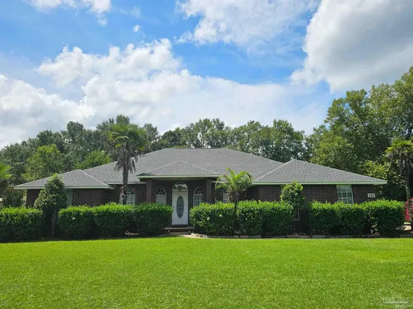 507 Pinebrook Cir, Cantonment, FL 32533