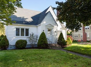 117 Fairview Ave, Chicopee, MA 01013