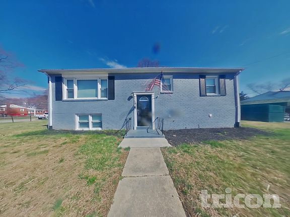 2nd image of 7700 Mane Ln