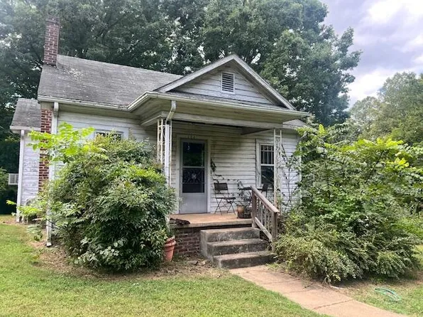 186 Frank Redd Rd, Fieldale, VA 24089