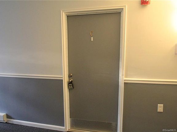 3rd image of 63 Horse Pond Rd APT C