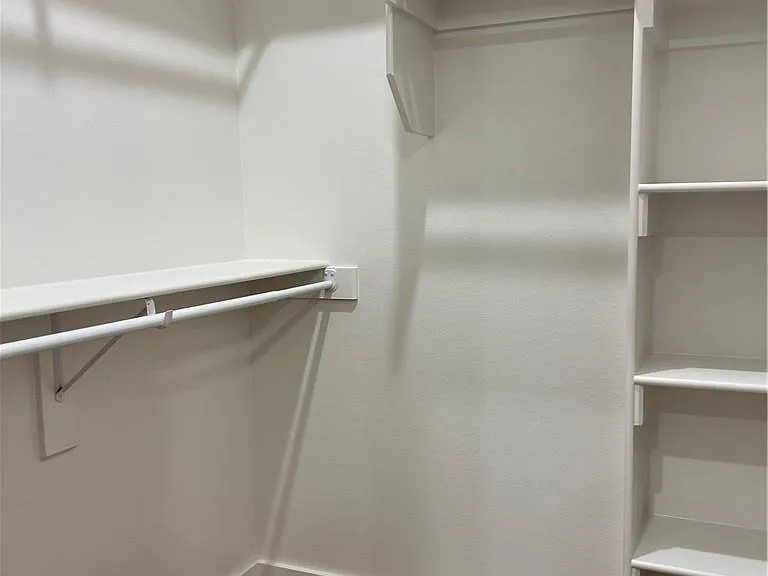 550 Cosmos St #550 — Photo 13
