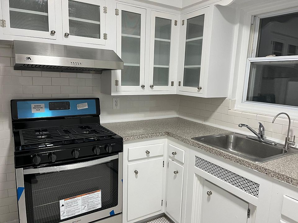 1st image of 864 Revere Ave Floor 2
